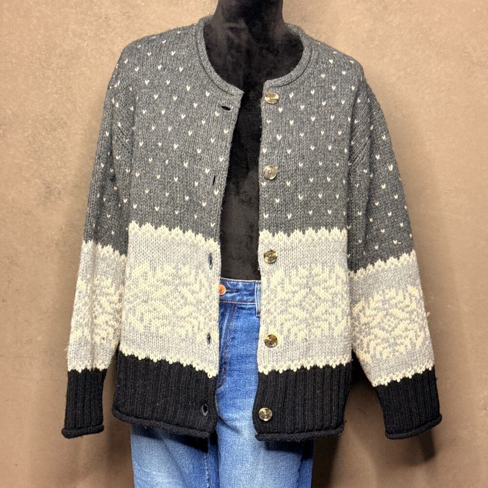 Vintage 90s Eddie Bauer Chunky Wool Nordic Snowflake Cardigan Women's L
